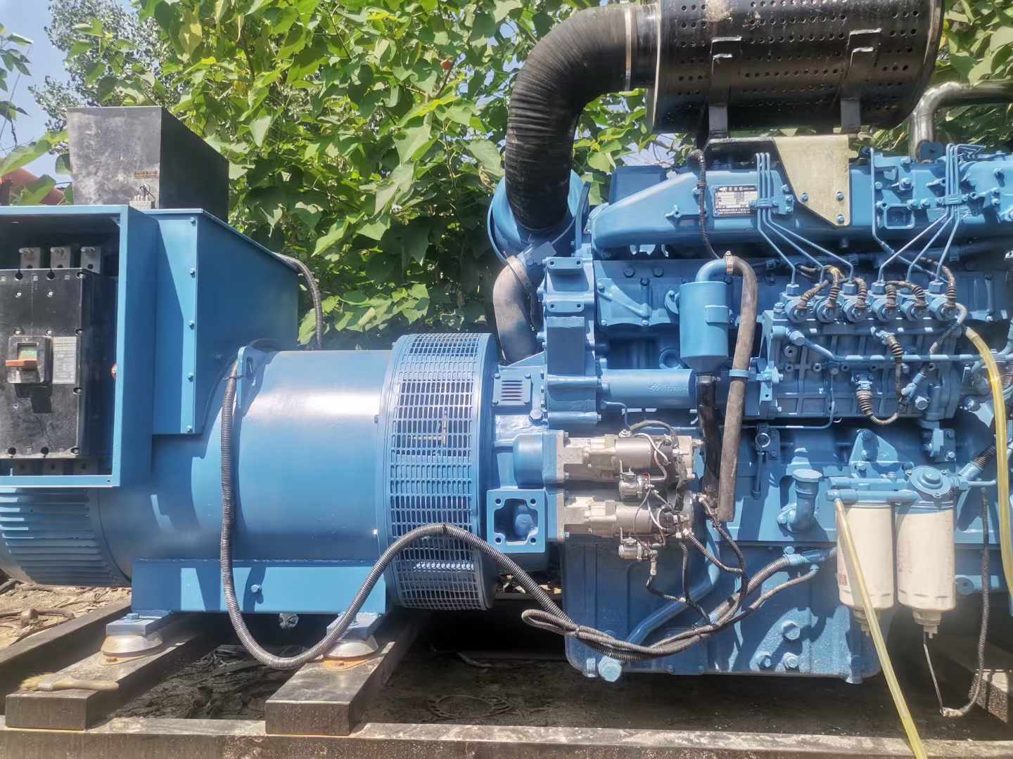 玛多详细说明降低 800kW 柴油发电机输出电流波动的方法