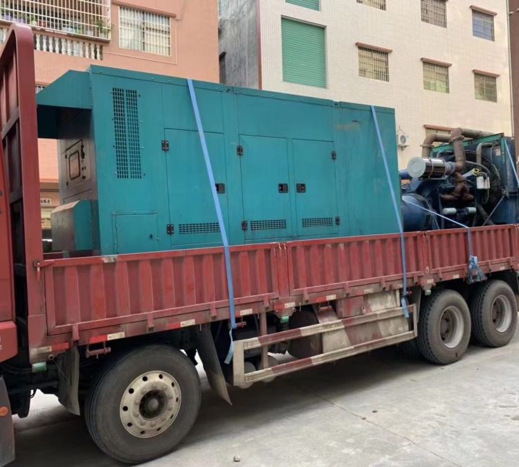 玛多如何在不同负载率下确保 400KW 柴油发电机组的正常运行？