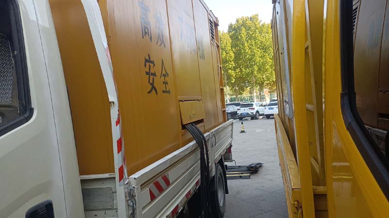 玛多如何判断柴油发电机组和UPS电源的切换时间是否符合要求？